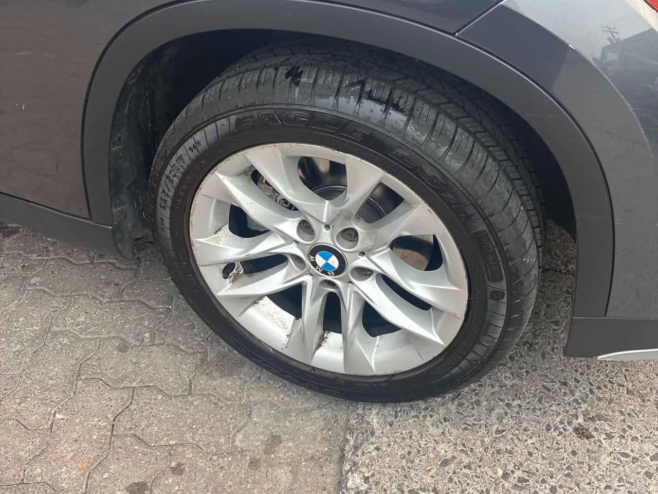 BMW X1 * xDrive28i * АВТОКРЕДИТ * ПРЕДСТАВИТЕЛСТВО, снимка 7 - Автомобили и джипове - 55308876