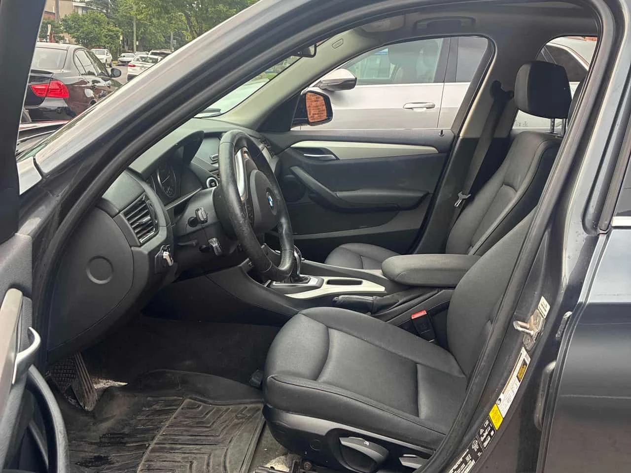 BMW X1 * xDrive28i * АВТОКРЕДИТ * ПРЕДСТАВИТЕЛСТВО, снимка 8 - Автомобили и джипове - 55308876