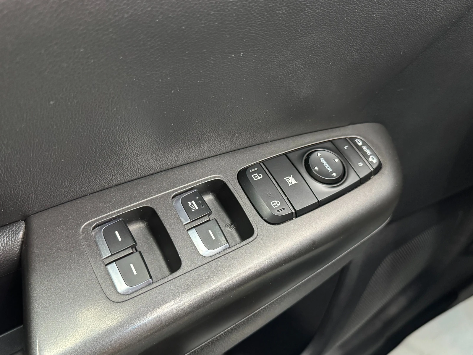 Kia Sportage 2.0 CRDI-�������-4X4-REBEL! | Mobile.bg � ����������� 15