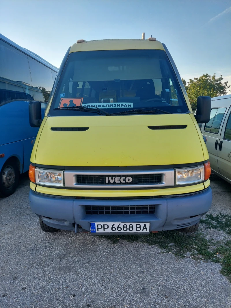 Iveco Daily, снимка 1 - Бусове и автобуси - 47263136