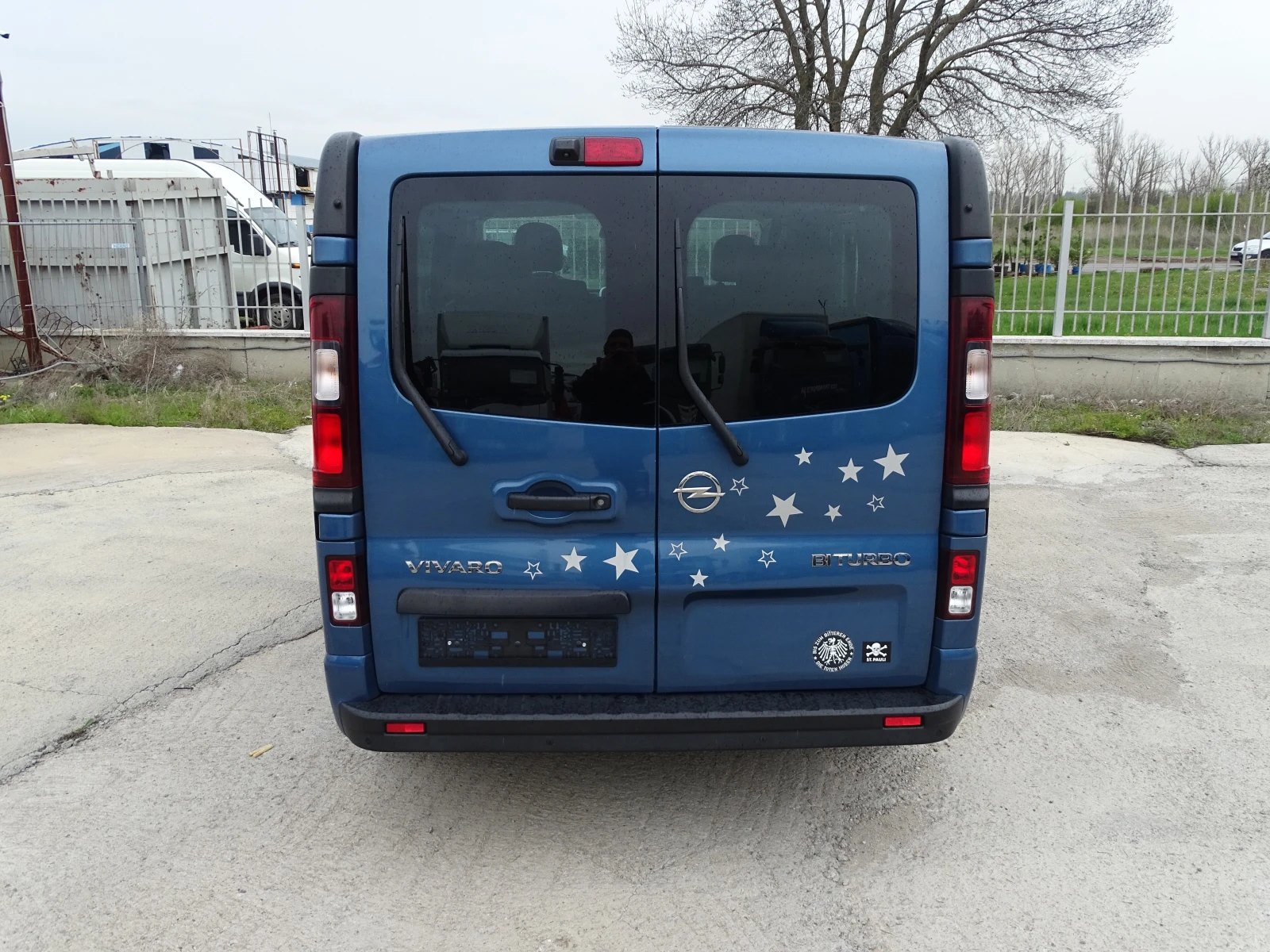 Opel Vivaro 9МЕСТА С  КЛИМАТИК - изображение 5
