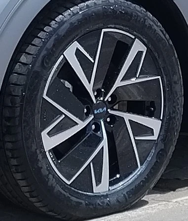 Гуми с джанти Continental 235/55R19