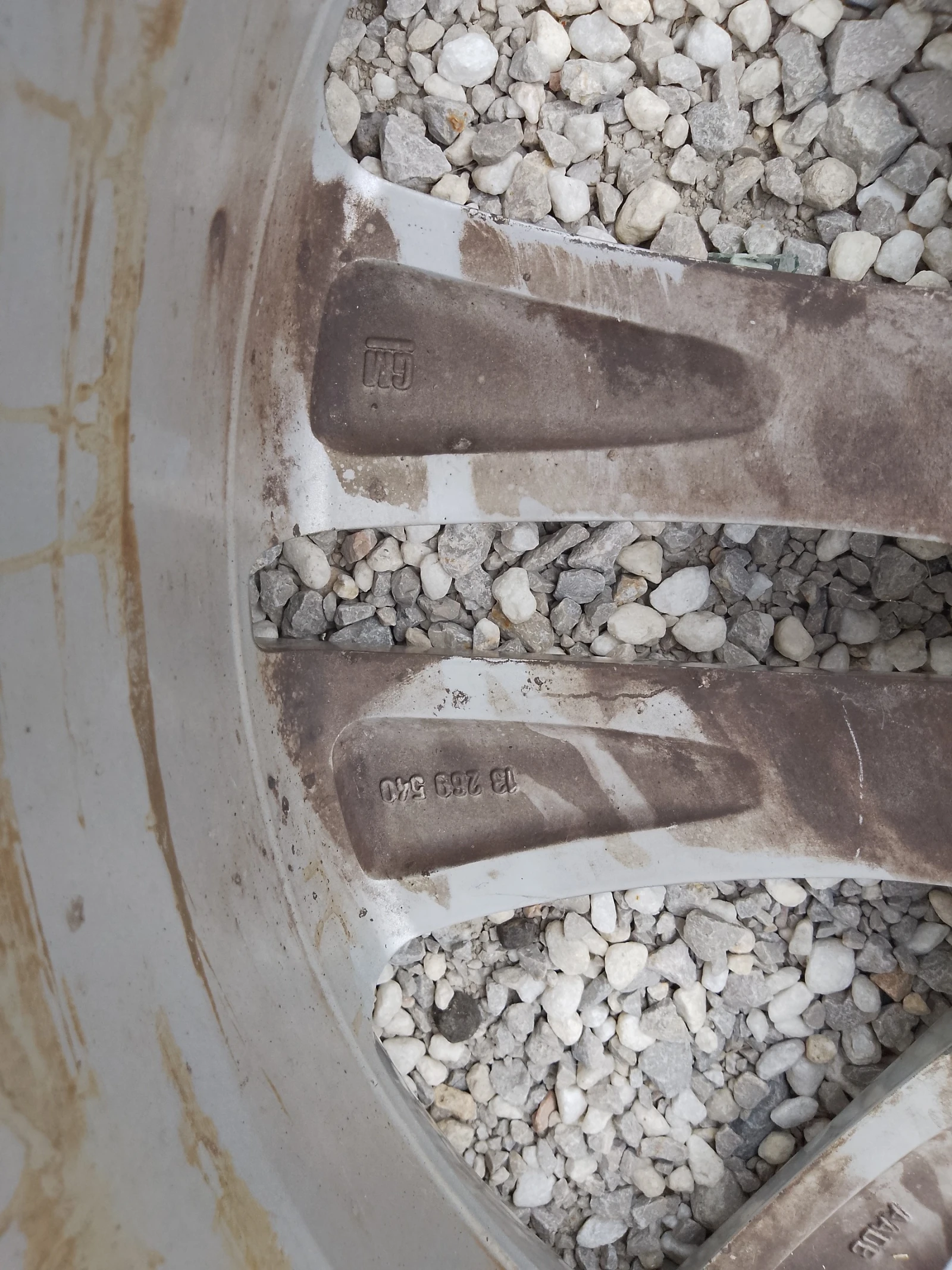    225/40R18  Opel Meriva | Mobile.bg   5