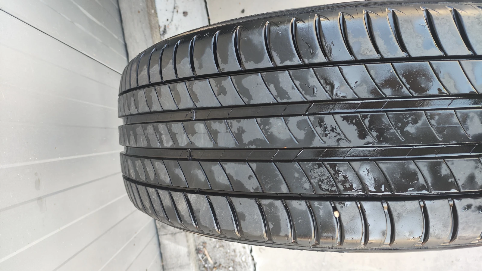 Гуми с джанти Michelin 215/55R17, снимка 9 - Гуми и джанти - 55337310