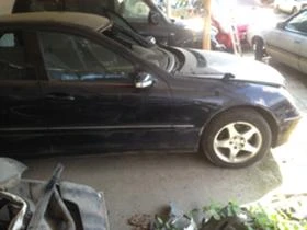 Mercedes-Benz C 220 2.2 CDI, снимка 16