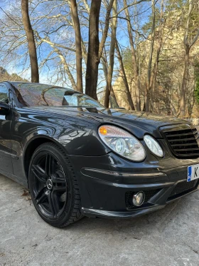 Mercedes-Benz E 320, снимка 8