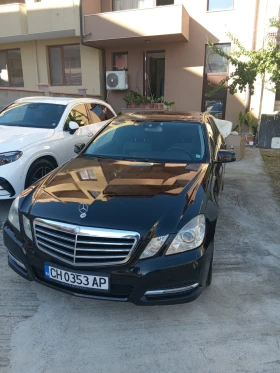Mercedes-Benz E 220, снимка 2