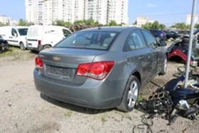 Chevrolet Cruze 1.6 16V - [9] 