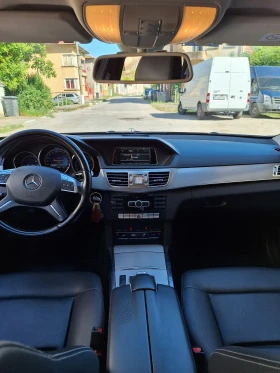 Mercedes-Benz E 200, снимка 10