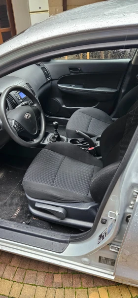 Обява за продажба на Hyundai I30 1.6 CRDI ~6 000 лв. - изображение 4 | Auto.bg Обява за продажба на Hyundai I30 1.6 CRDI ~6 000 лв. - изображение 4
