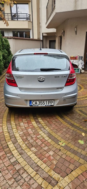 Обява за продажба на Hyundai I30 1.6 CRDI ~6 000 лв. - изображение 1 | Auto.bg Обява за продажба на Hyundai I30 1.6 CRDI ~6 000 лв. - изображение 1