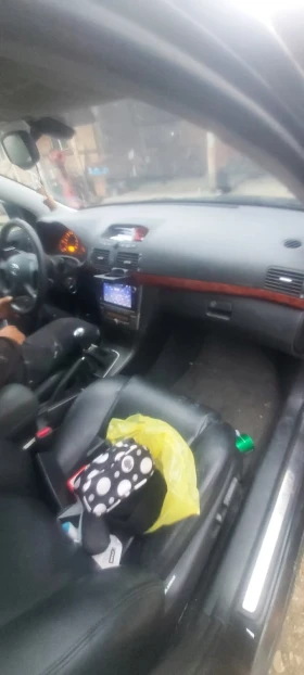 Toyota Avensis - 2750 € / 5378.53 лв. - 88303011 6