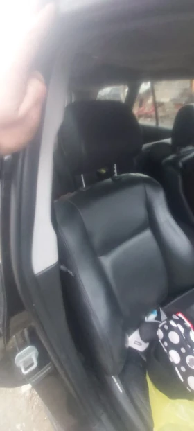 Toyota Avensis - 2750 € / 5378.53 лв. - 88303011 5