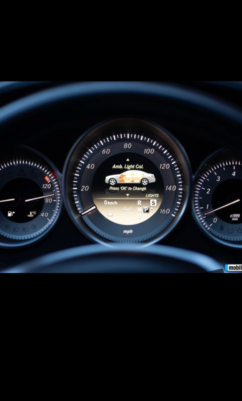 Mercedes-Benz CLS 500 НОВ ДВИГАТЕЛ!, снимка 15 - Автомобили и джипове - 45962354