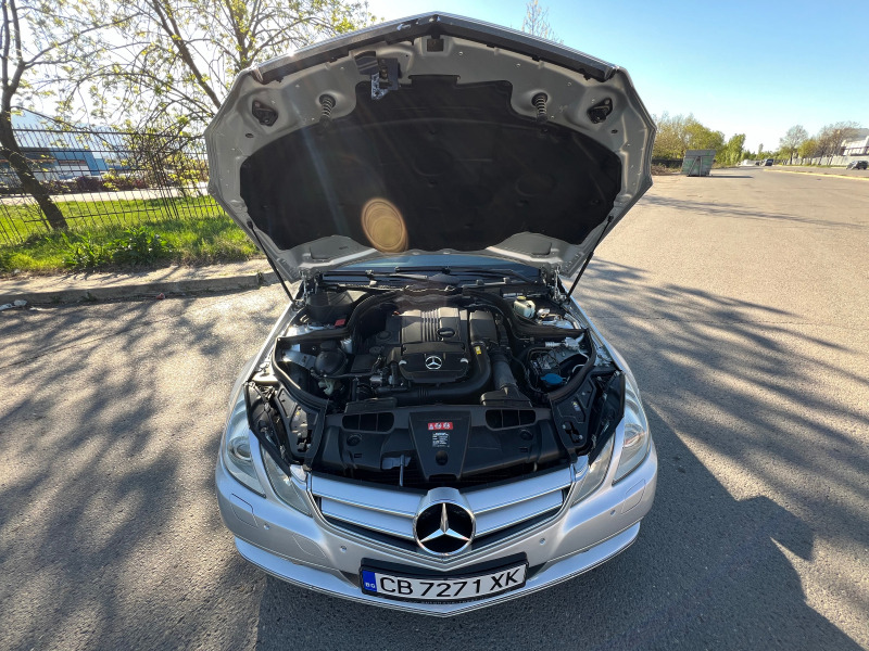 Mercedes-Benz E 200 1.8/184кс. Турбо-Бензин, снимка 16 - Автомобили и джипове - 46173057