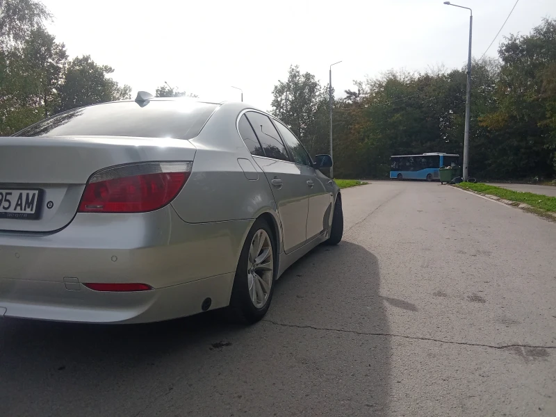 BMW 520, снимка 6 - Автомобили и джипове - 47539275