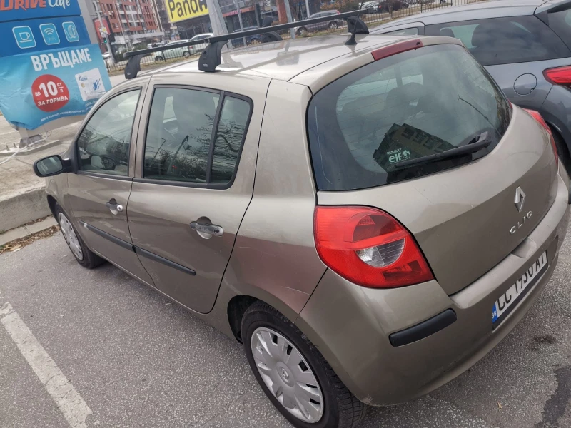 Renault Clio, снимка 3 - Автомобили и джипове - 48364235