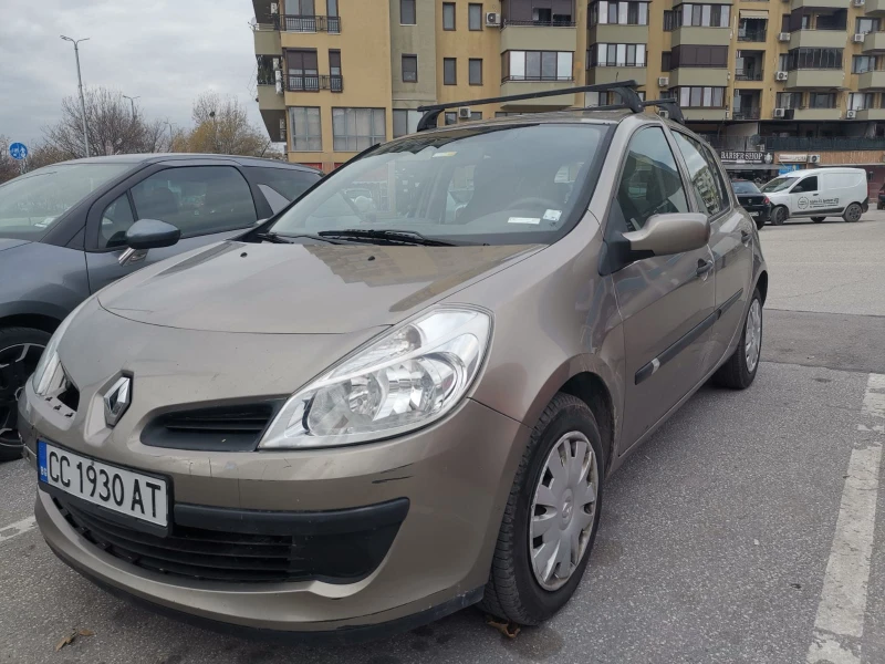 Renault Clio, снимка 1 - Автомобили и джипове - 48364235