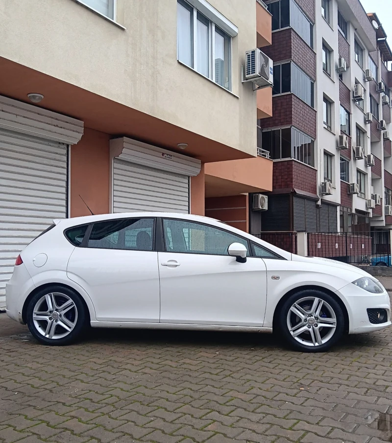 Seat Leon MK2 1P Facelift 2010, снимка 3 - Автомобили и джипове - 48458633