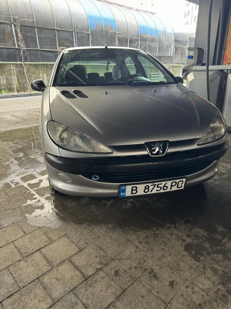 Peugeot 206 1.4 75 кс, снимка 1 - Автомобили и джипове - 49528309