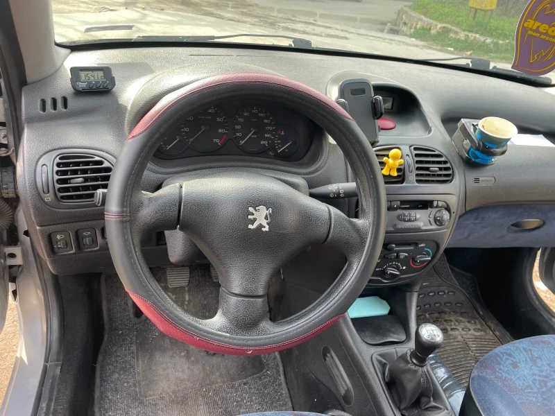 Peugeot 206 1.4 75 кс, снимка 13 - Автомобили и джипове - 49528309