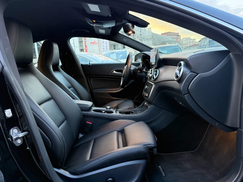 Mercedes-Benz CLA 250 AMG-LINE, 4MATIC, снимка 8 - Автомобили и джипове - 50722490