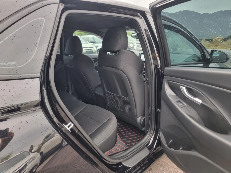 Hyundai I30 1.4I TURBO, снимка 13 - Автомобили и джипове - 51203156