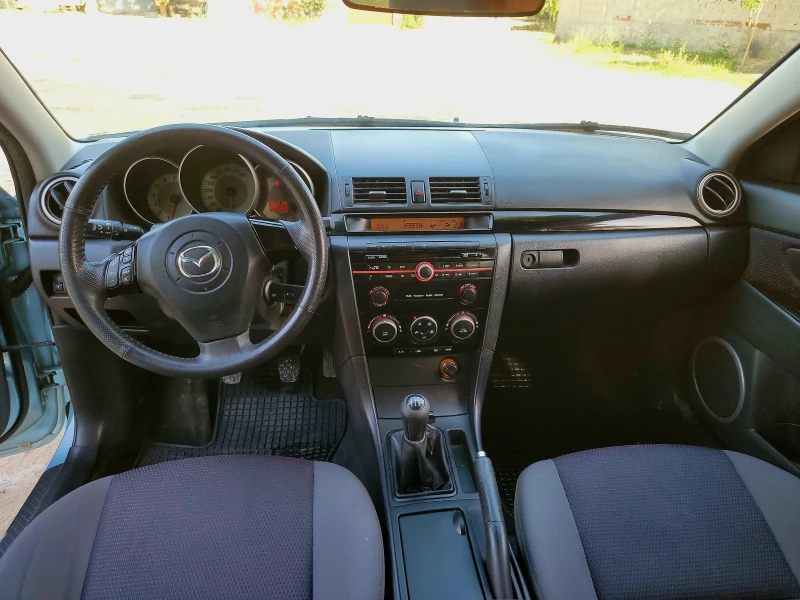 Mazda 3, снимка 6 - Автомобили и джипове - 51607477