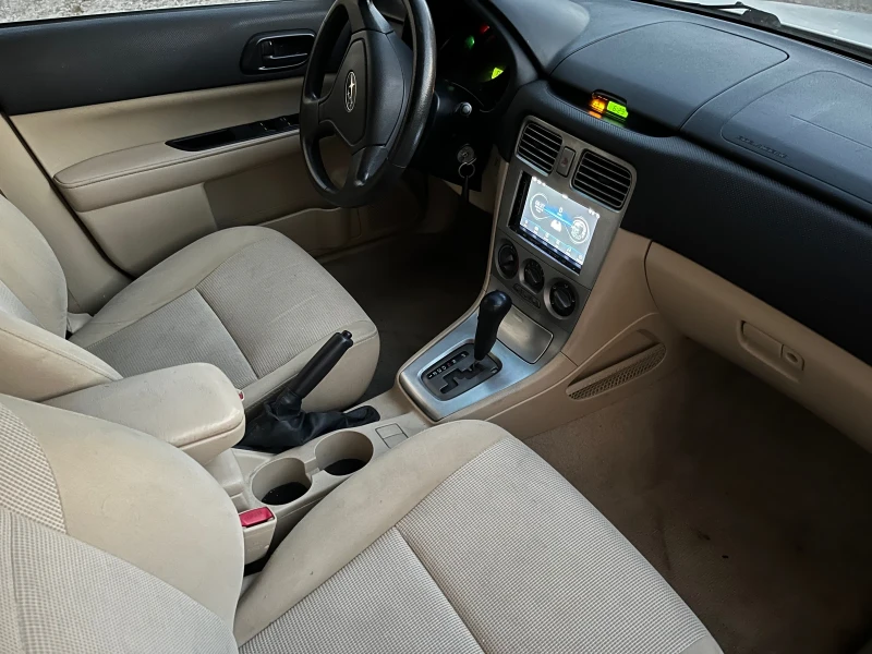 Subaru Forester 2.5 AUTOMATIC , снимка 7 - Автомобили и джипове - 52267882