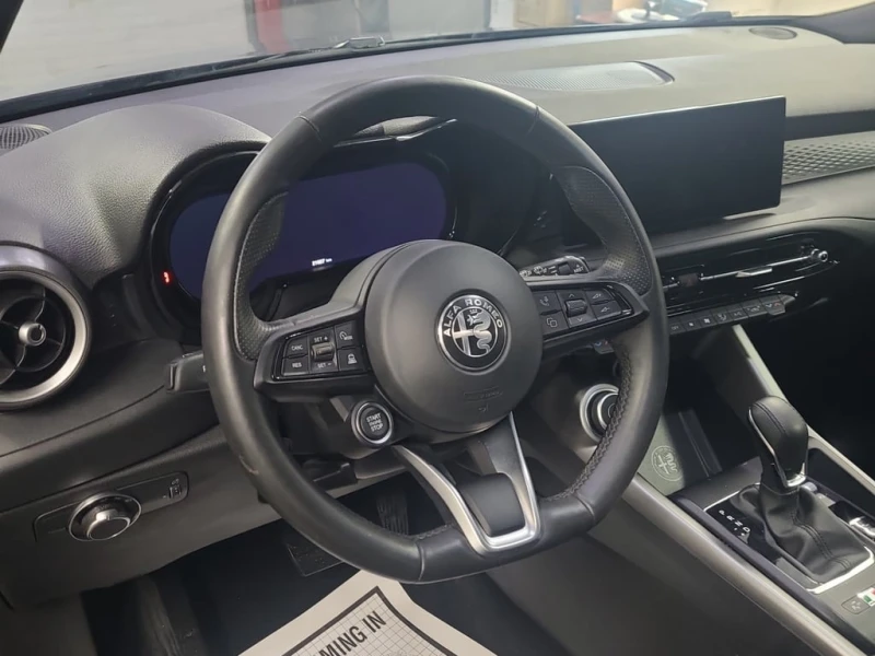 Alfa Romeo Tonale * SPRINT * CARFAX * БЕЗ ПЪРВОНАЧАЛНА ВНОСКА, снимка 11 - Автомобили и джипове - 53147254