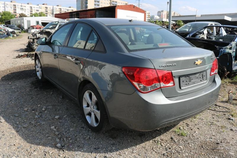 Chevrolet Cruze 1.6 16V - изображение 6