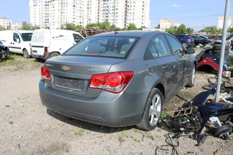 Chevrolet Cruze 1.6 16V - изображение 8