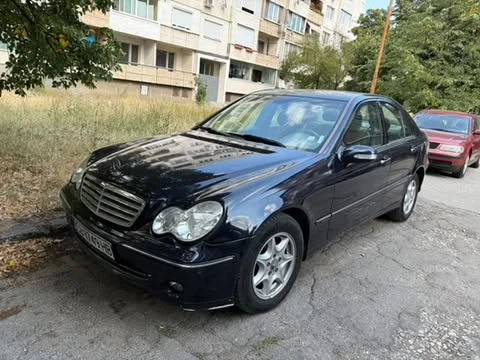 Mercedes-Benz 220 CDI - изображение 2