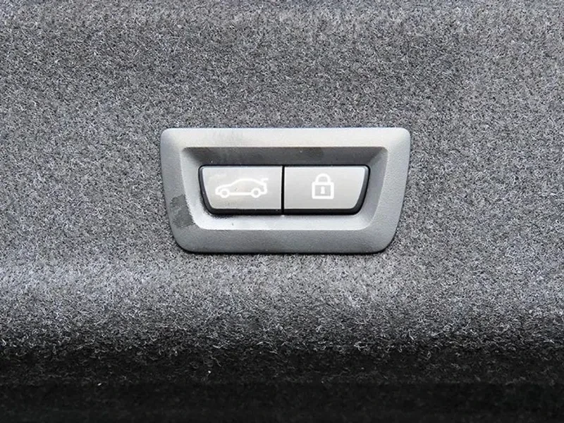 BMW 340 I M SPORTS, снимка 17 - Автомобили и джипове - 55810945