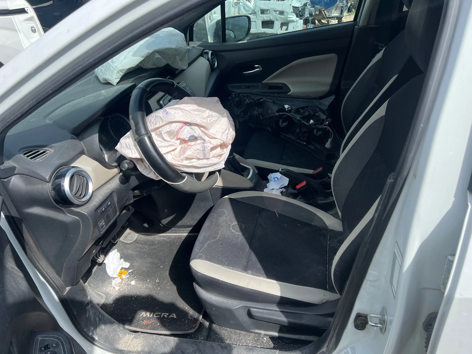 Nissan Micra 1.5DCI - изображение 7