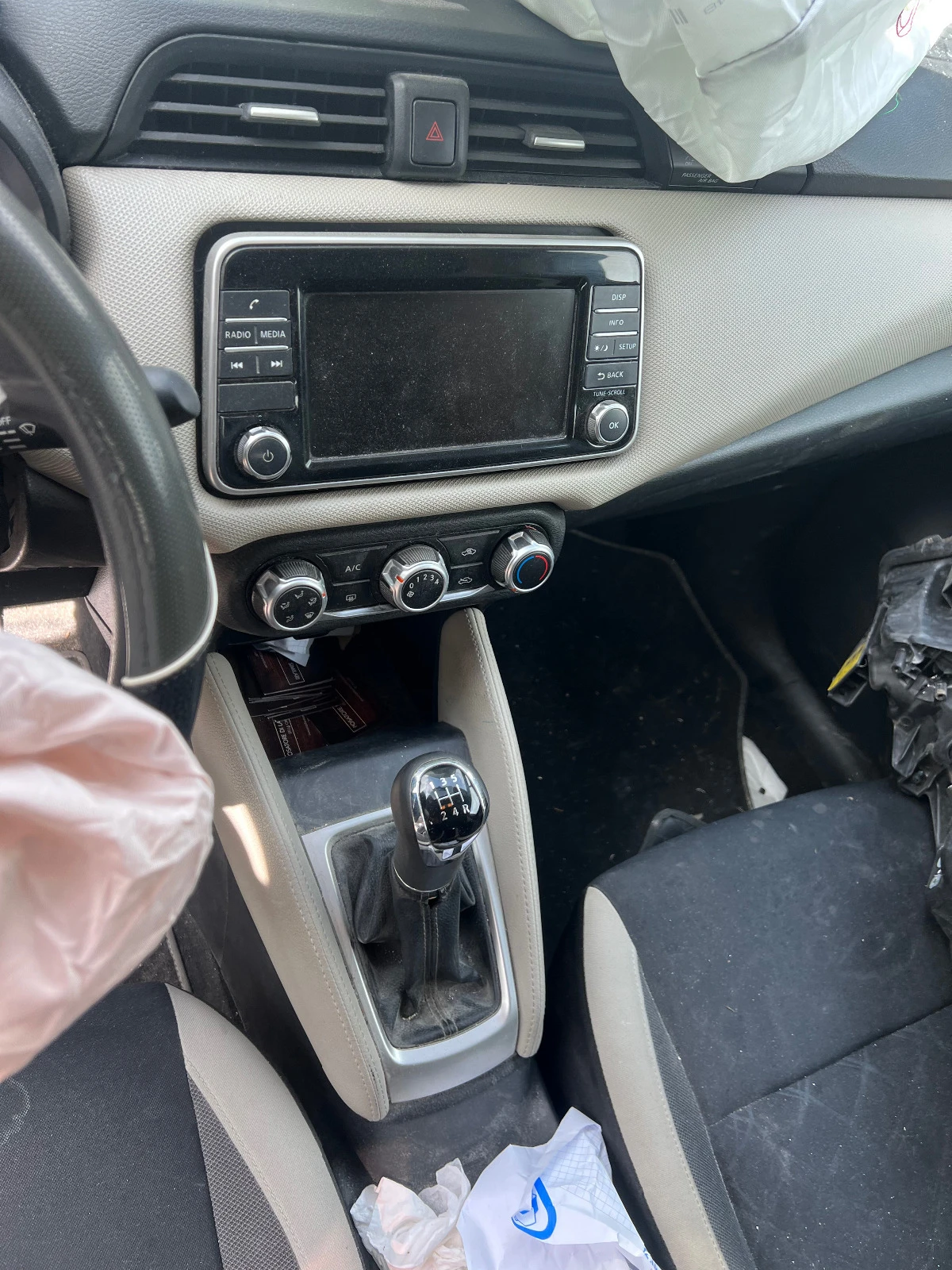 Nissan Micra 1.5DCI - изображение 9