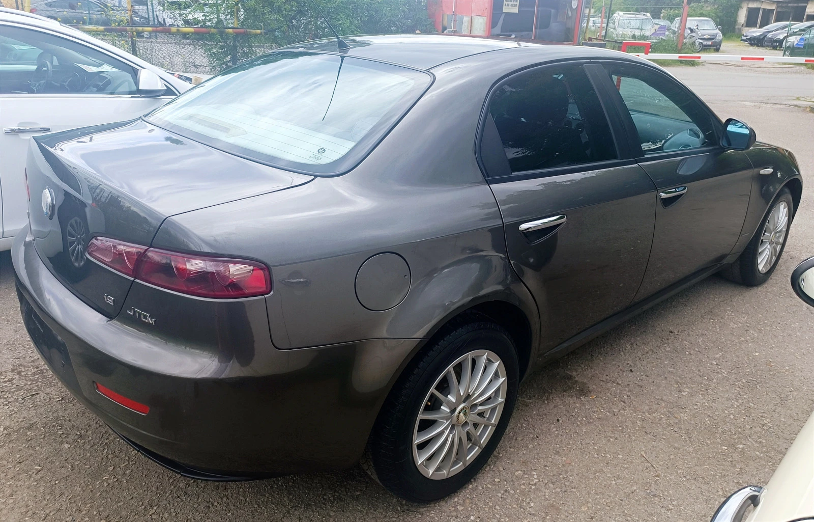 Alfa Romeo 159 1.9JTD-M - изображение 5