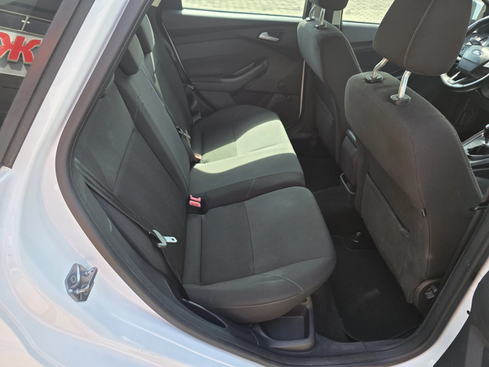 Ford Focus 1.5 D euro6B  | Mobile.bg   12