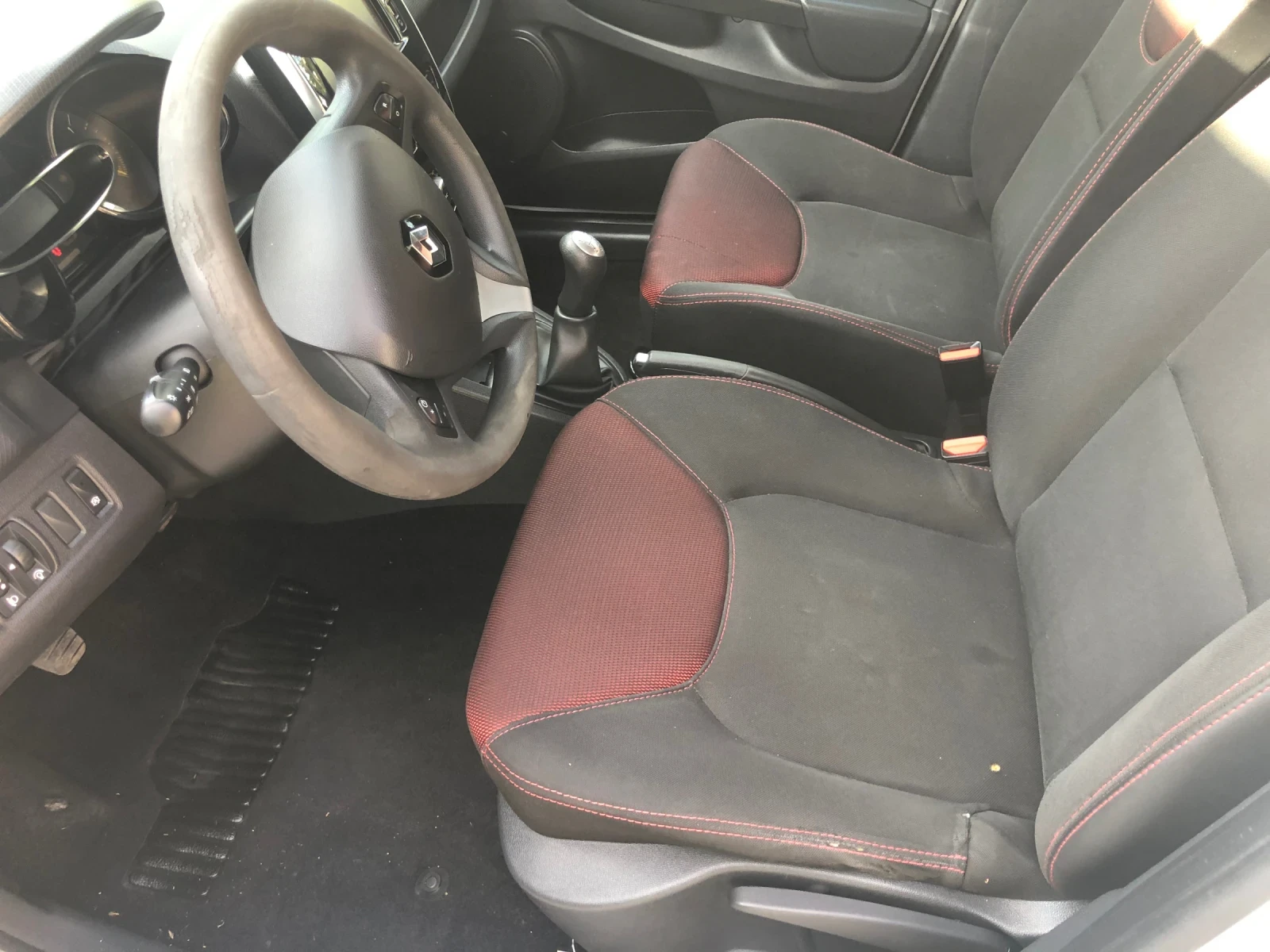 Renault Clio  - изображение 7