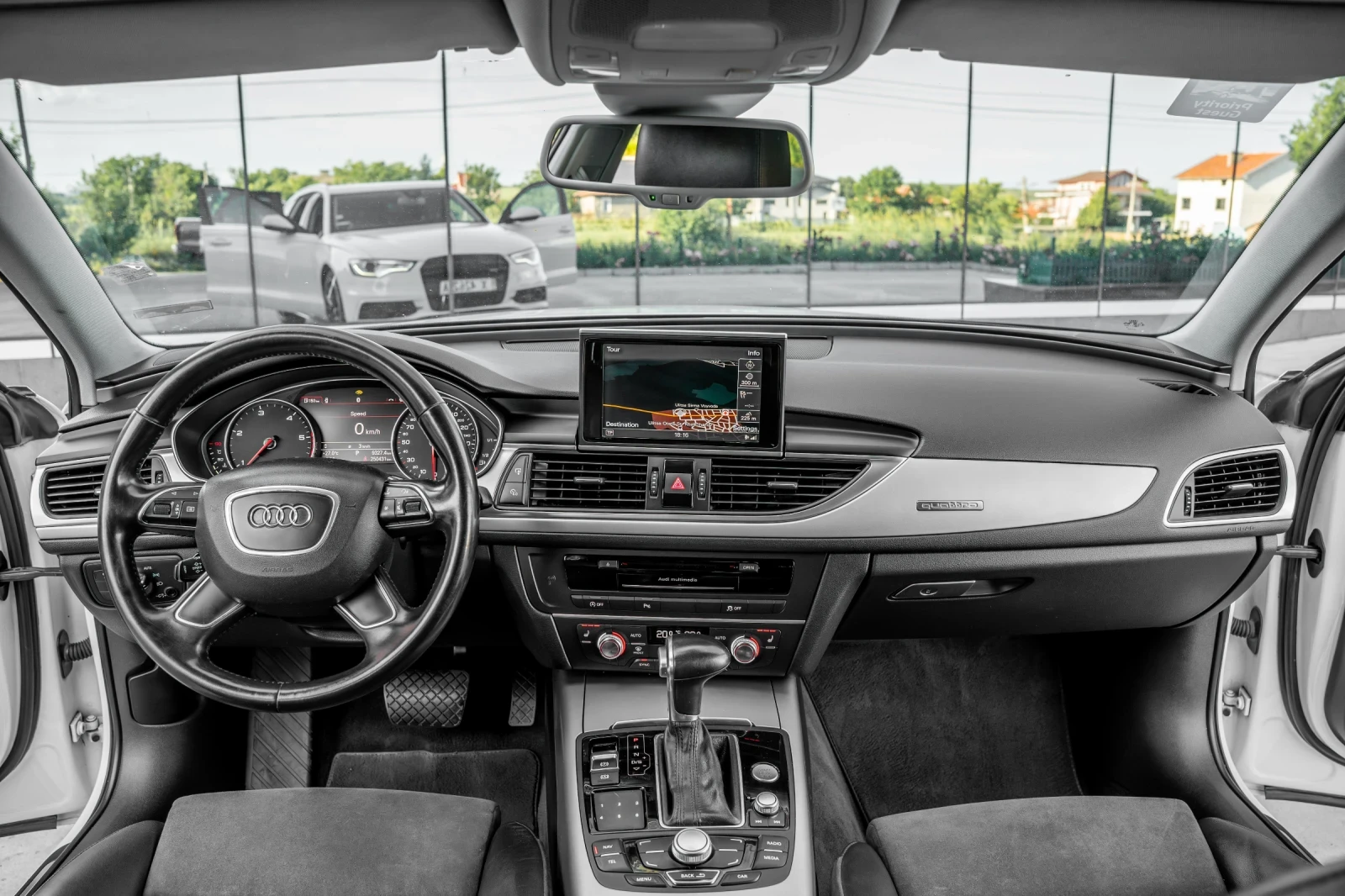 Audi A6 3.0TDI/ QUATTRO/ WHITE PEARL/ ALCANTARA/AMBIENT - изображение 8