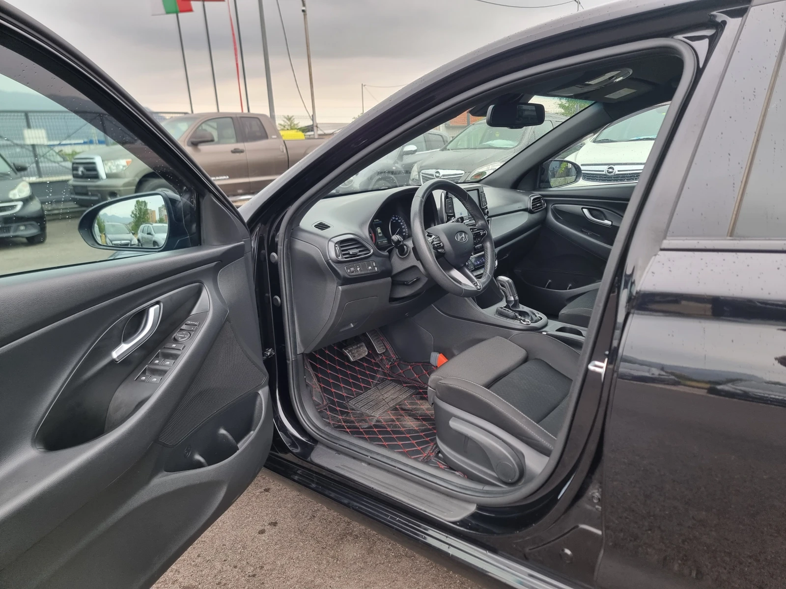 Hyundai I30 1.4I TURBO - изображение 10
