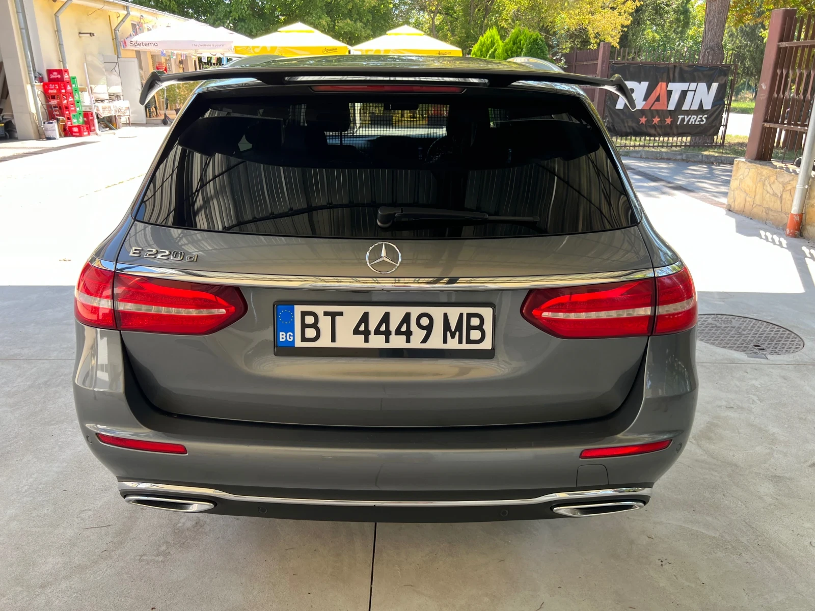 Mercedes-Benz E 220  - изображение 3