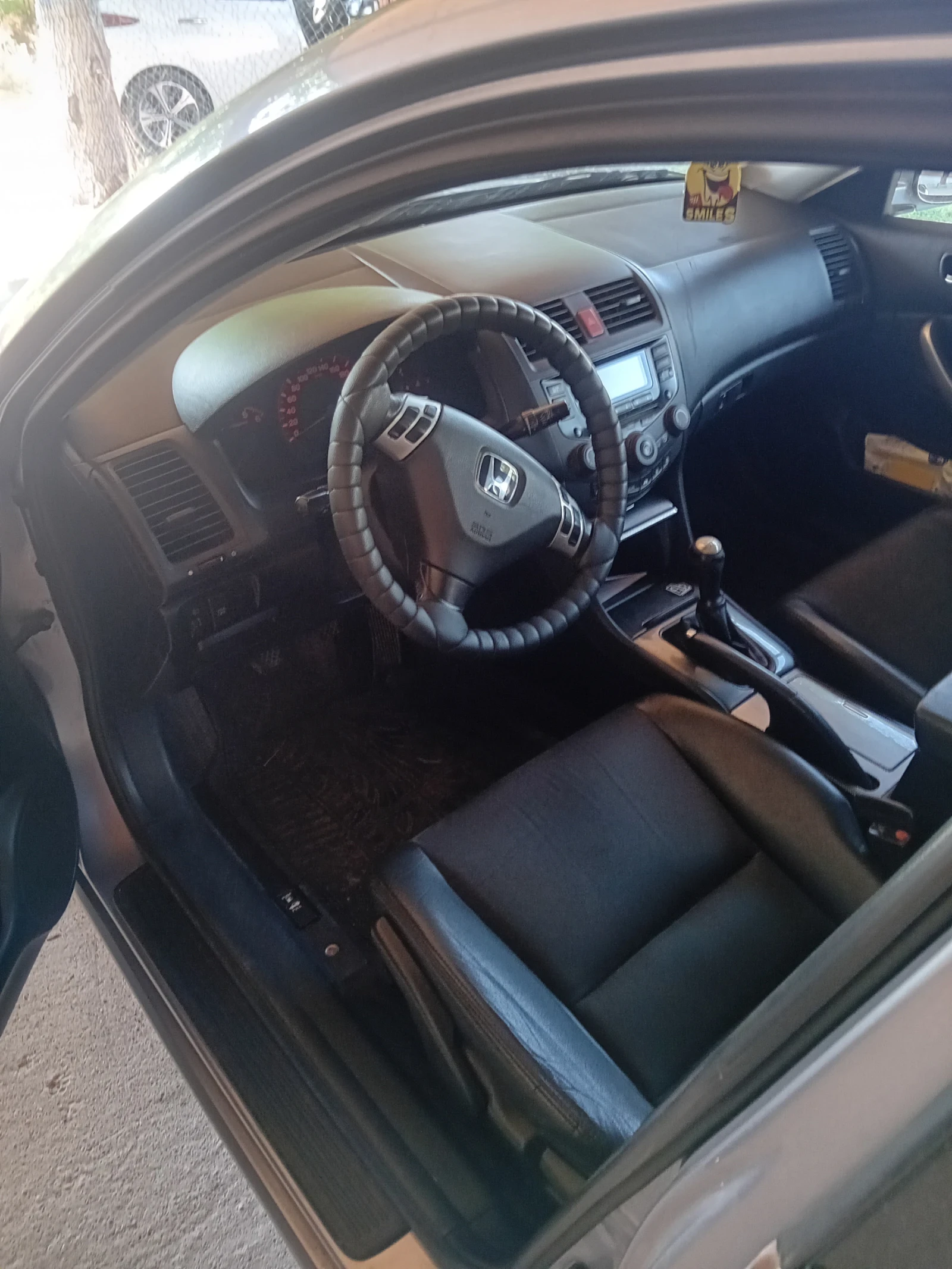 Honda Accord 2.2Дизел 140к.с - изображение 5