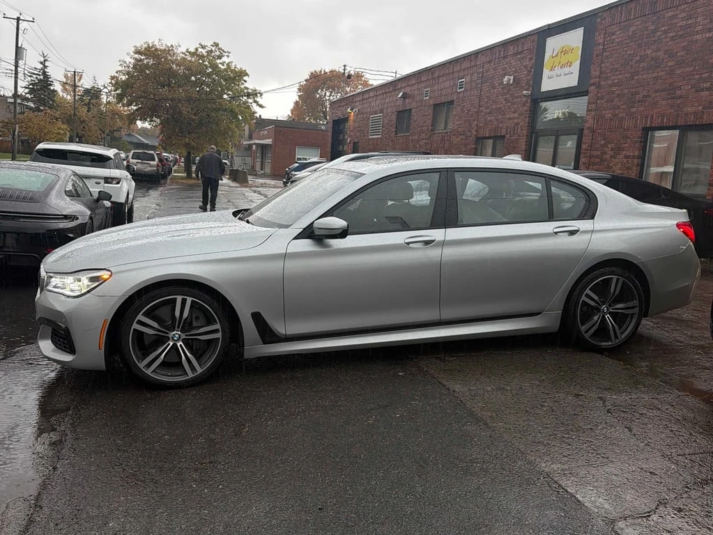 BMW 750 * 750Li xDrive * CARFAX * БЕЗ ПЪРВОНАЧАЛНА ВНОСКА - изображение 2