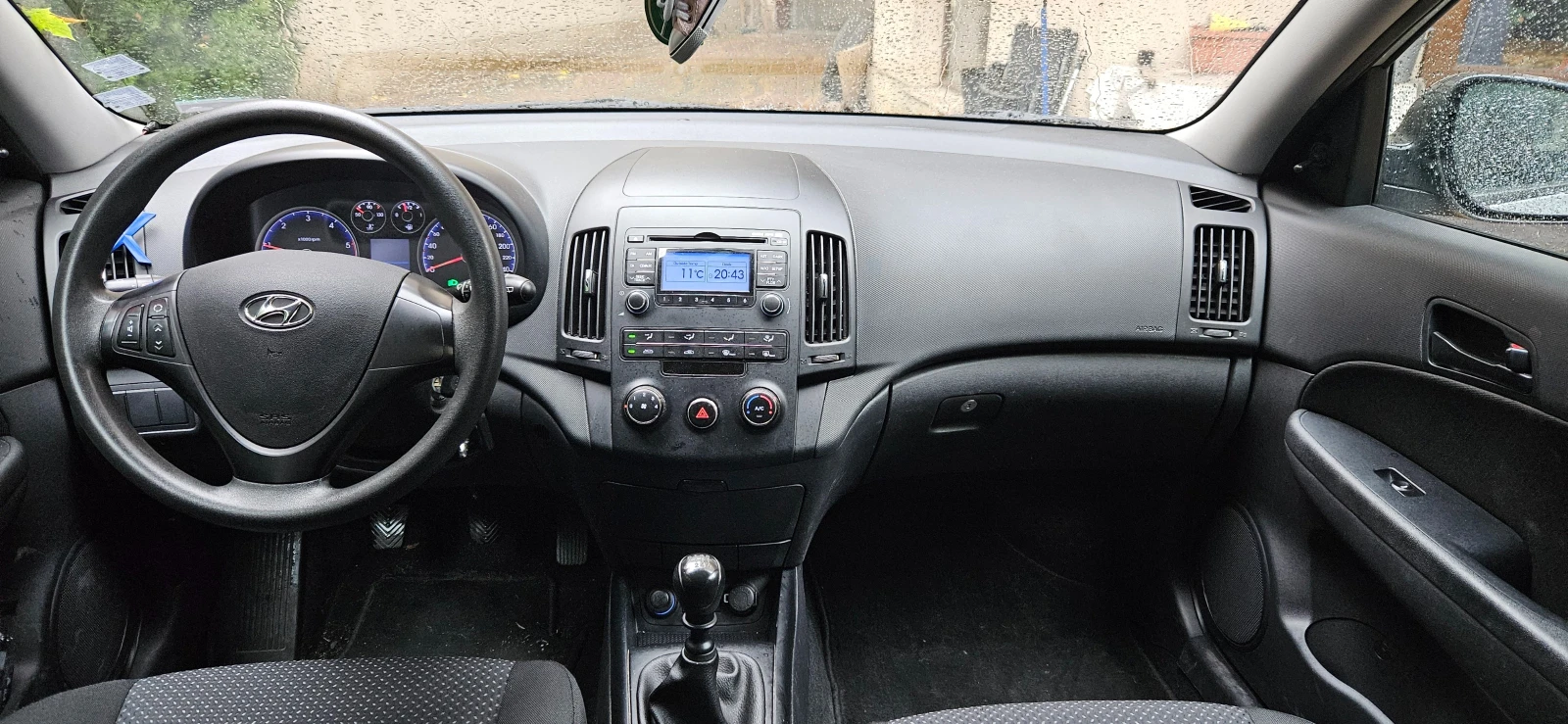 Hyundai I30 1.6 CRDI - изображение 8