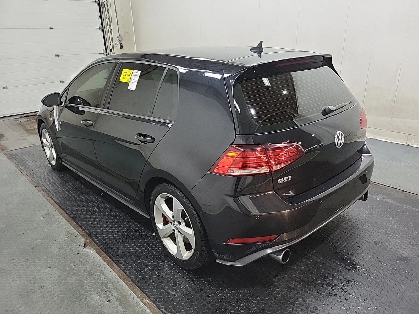 VW Golf * GTI* CARFAX *    | Mobile.bg   4