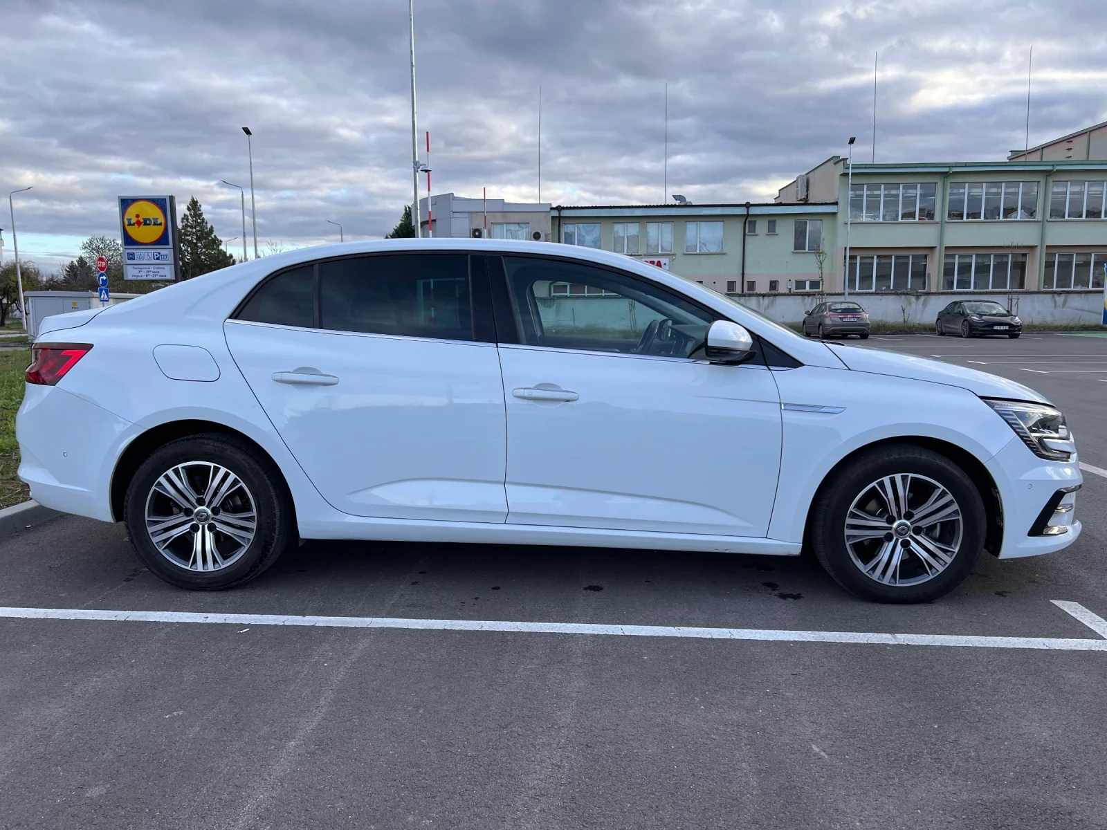 Renault Megane 1.5 CDI - изображение 3