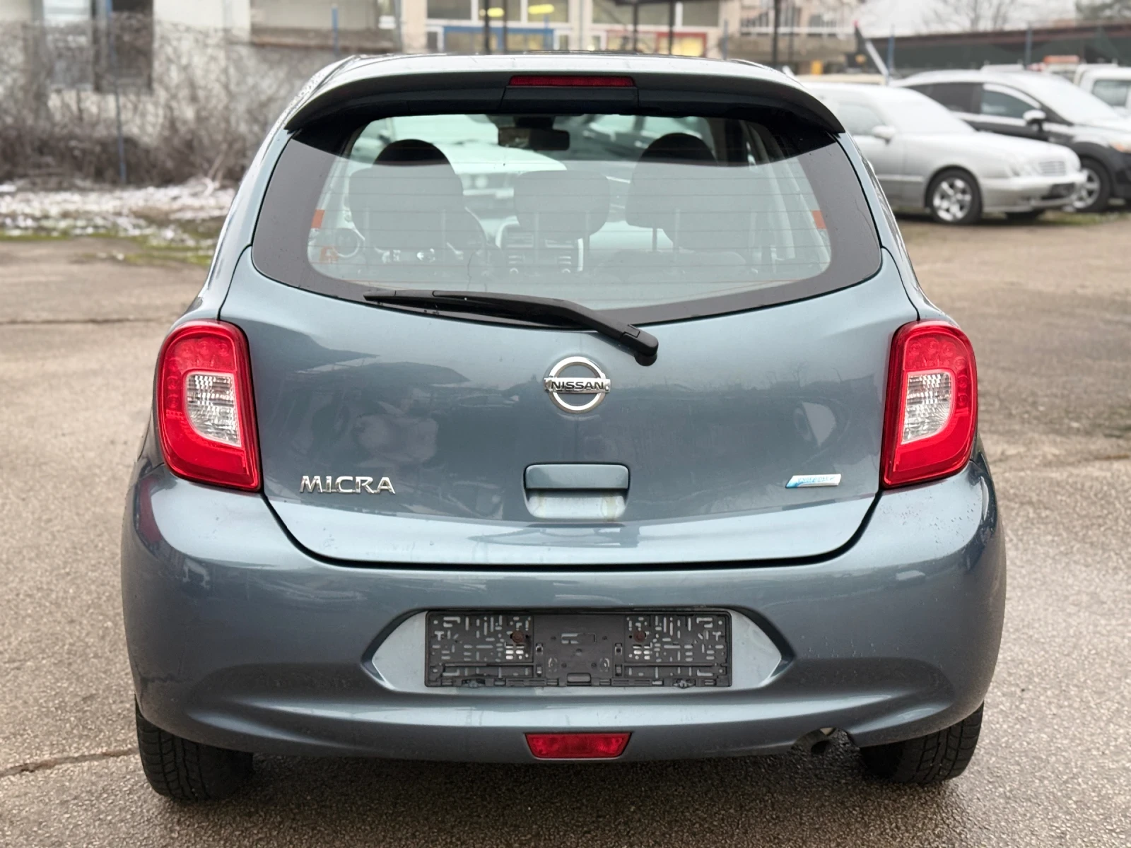 Nissan Micra 1.2I-80кс - изображение 6
