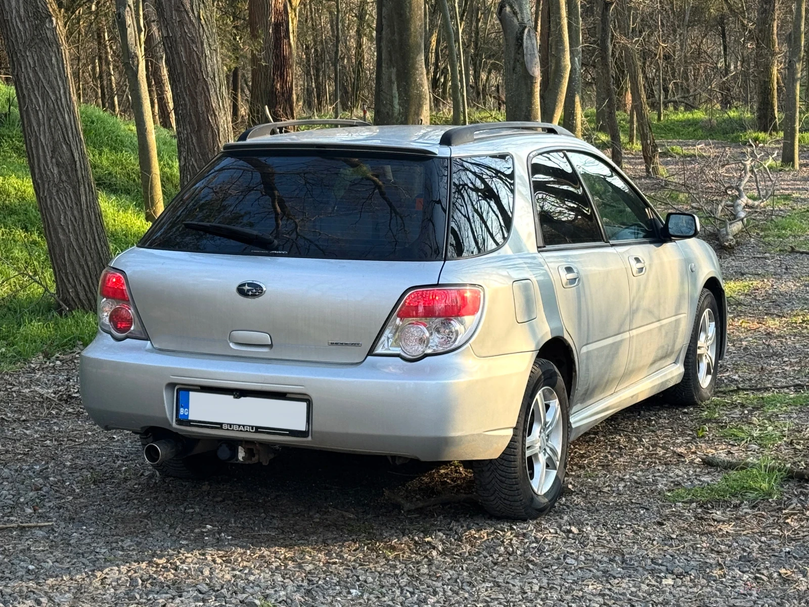 Subaru Impreza 2.0R 160кс, снимка 5 - Автомобили и джипове - 53966895