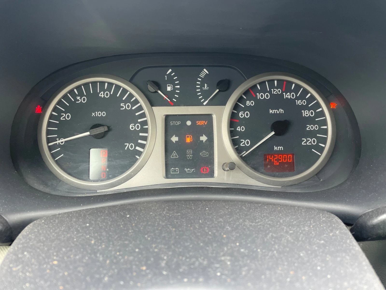 Renault Clio 1.4 16v, снимка 9 - Автомобили и джипове - 54164208